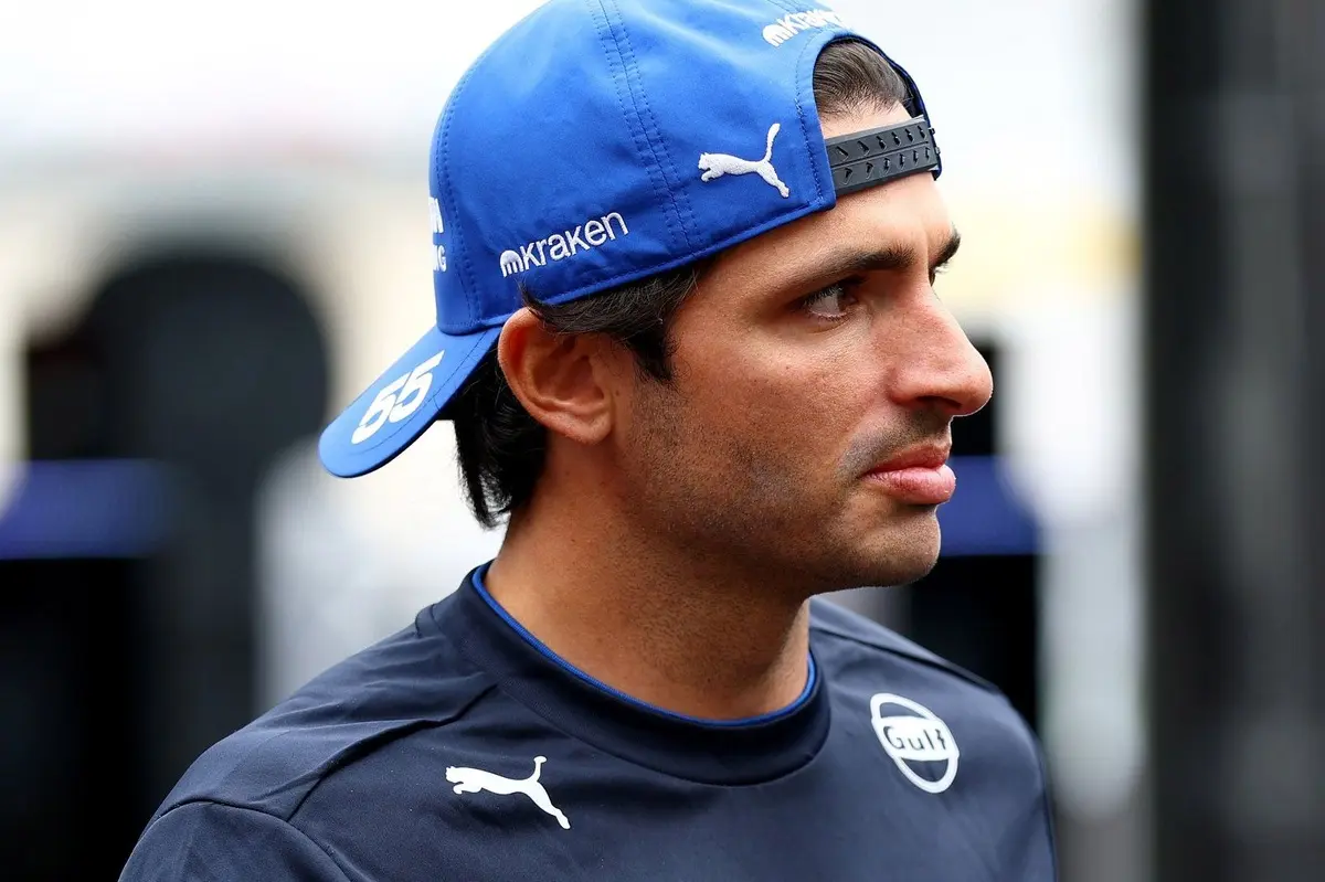 Carlos Sainz to miss Brazilian Grand Prix media day due to illness
