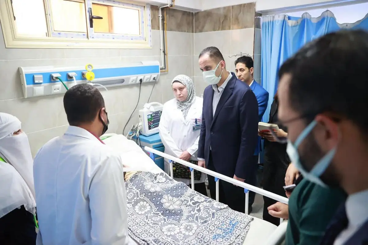 نائب وزير الصحة يتفقد مستشفيات مطروح ويوجه بسرعة تشغيل مستشفيي الصدر والحميات