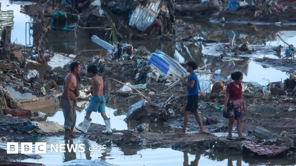 إعصار كالمايغي: يضرب وسط فيتنام بعد أن خلّف 140 قتيلاً في الفلبين