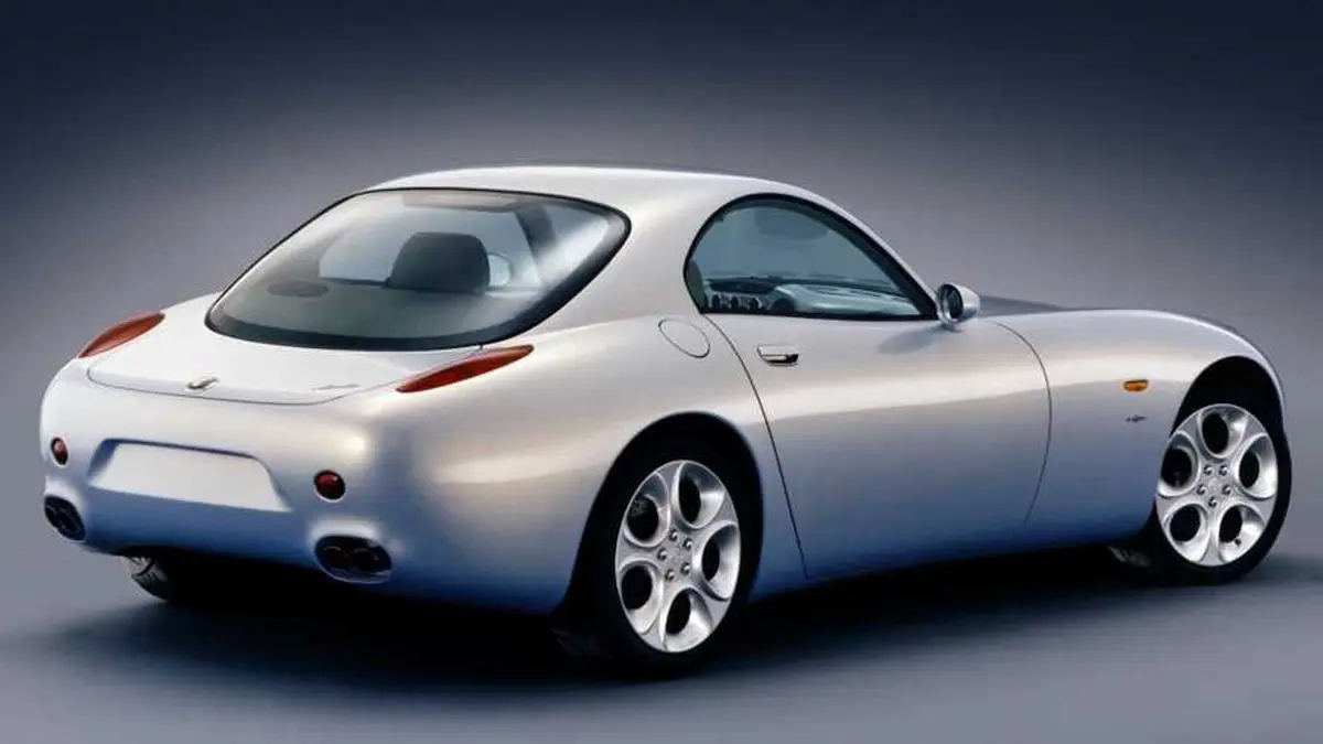 هذه السيارة الكوبيه المنسية من ألفا روميو لم تكن مجرد تصميم تجريبي