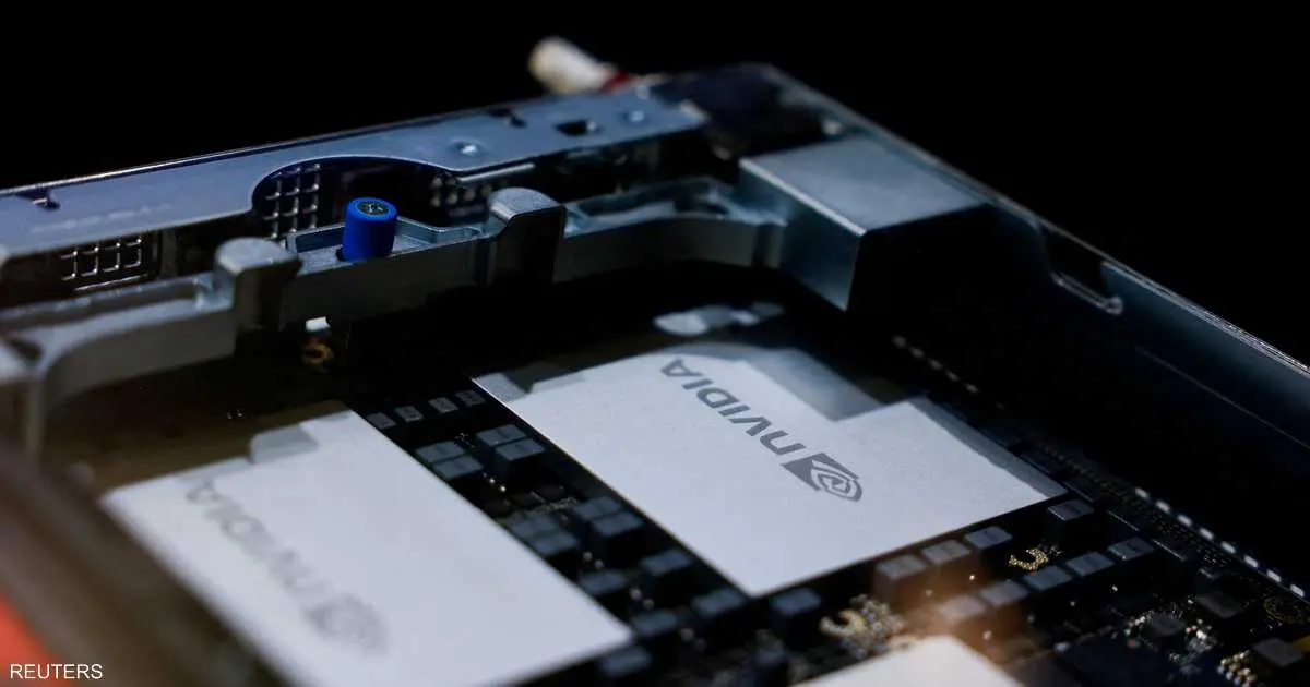 رئيس إنفيديا: لا خطط لبيع رقائق "بلاكويل" المتقدمة للصين