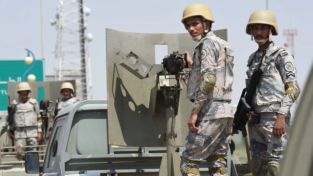 السعودية.. فيديو اعتراض "درون" دخلت المجال الجوي بمحاولة تهريب