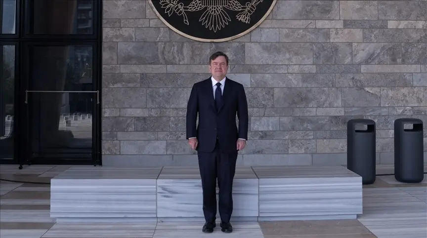 وكيل وزارة الخزانة لشؤون الإرهـ.ــاب والاستـ.ـخبارات الأمريكية: الرئيس ترامب يدعم بوضوح دور أنقرة والدول الصديقة في الخليج والتعاون في إعادة إعمار سوريا