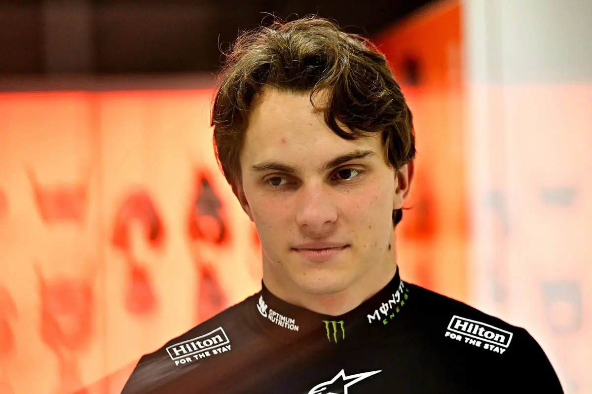Oscar Piastri "still got the belief" for F1 title fight despite fresh Brazil GP woes