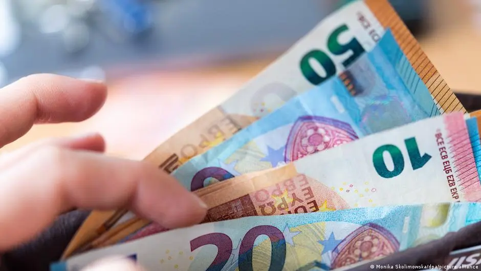 دراسة: فجوة في مستويات المعيشة بين شرق وغرب ألمانيا