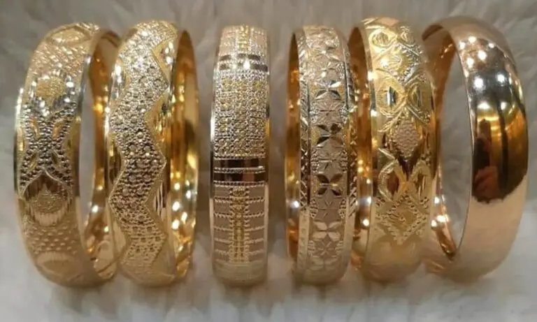 انخفاض نسبي للذهب مع تحسّن في سعر صرف الليرة السورية