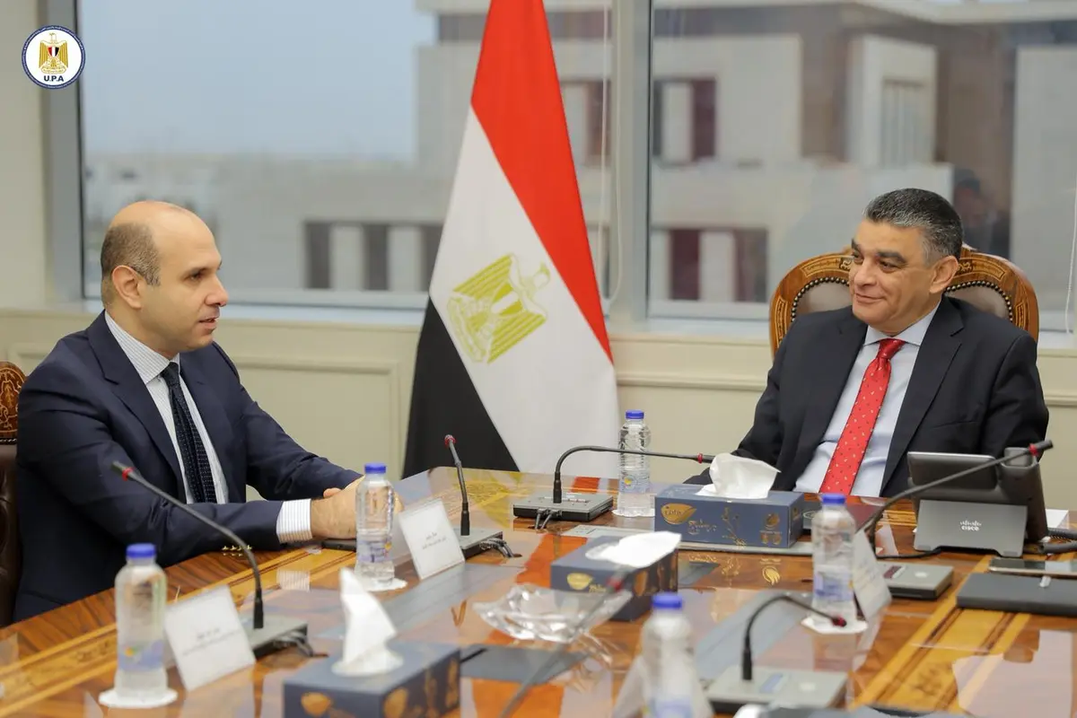 رئيس هيئة الشراء الموحد يبحث مع باير الألمانية سبل توطين صناعة الأدوية وتعزيز التصدير