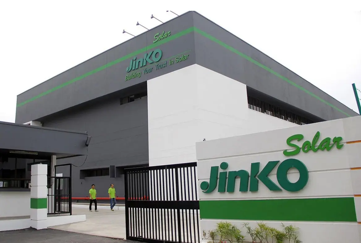 أداء متدهور لشركات الطاقة الشمسية الصينية.. خسائر وتراجع بالأرباح - الطاقة