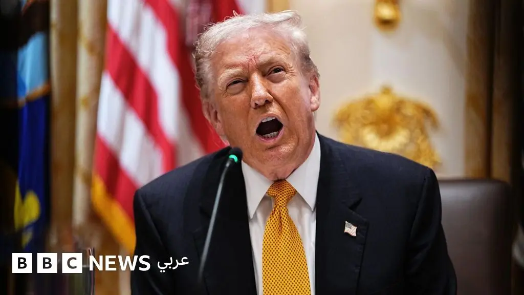 دونالد ترامب: وصف الرئيس الأمريكي تيم ديفي، وفريقه بـ"غير نزيهين"، واتهم بي بي سي بمحاولة "التدخل في الانتخابات الرئاسية"