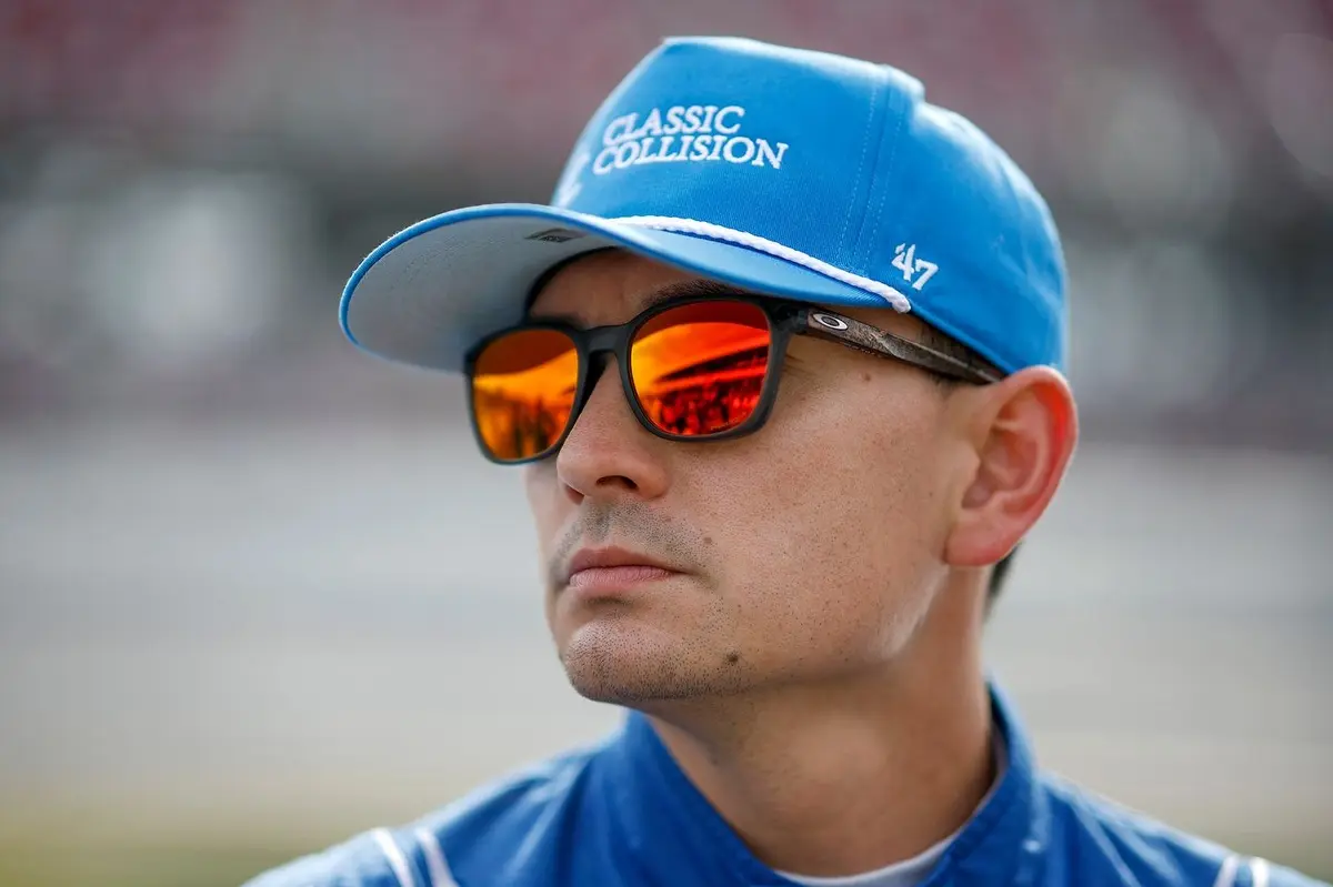 Young's Motorsports expands NASCAR O'Reilly team, signs Ryan Ellis