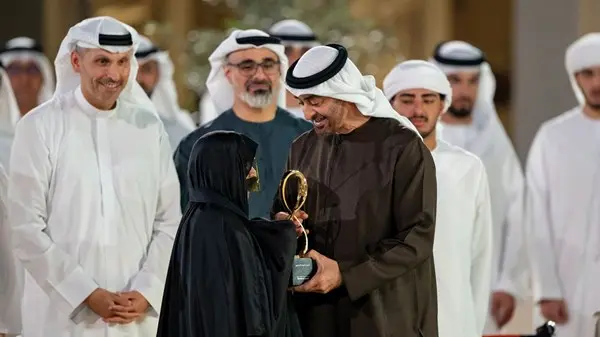 «جائزة أبوظبي».. لكل شخص قصة تستحق أن تُروى