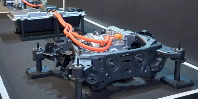 هوندا تكشف عن محرك V6 هايبرد جديد بكفاءة أعلى بنسبة 30% وتسارع أقوى