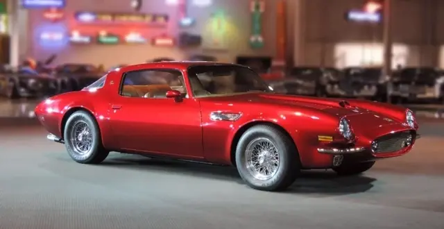 بونتياك فايربيرد بمحرك فيراري V12: تحفة سرّية في مجموعة جنرال موتورز