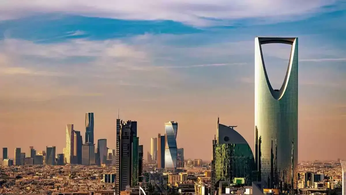 اتفاقيات ومذكرات تفاهم.. نشاط مكثف لـ«الهيئة السعودية» لدعم نمو قطاعي السفر والسياحة