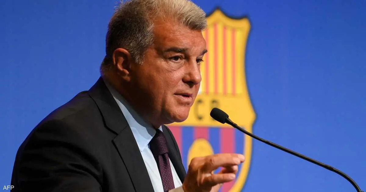 هل سيعود ميسي إلى برشلونة؟.. رئيس النادي يكشف موقفه