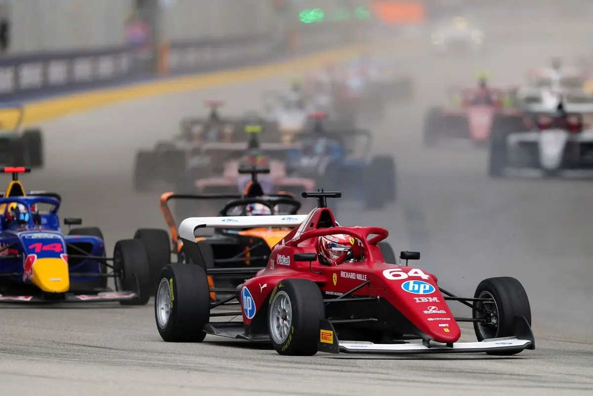 F1 Academy announces major 2027 change and multi-year partnership extension with F1 teams