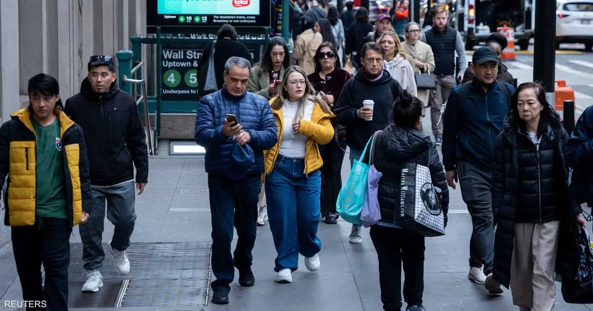 الشركات الأميركية شطبت 11 ألف وظيفة أسبوعياً الشهر الماضي