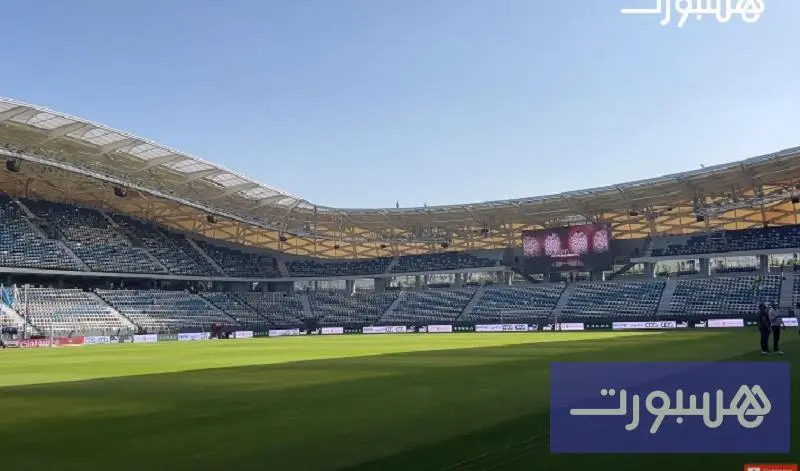 ملعب البريد بالرباط قبل يوم من افتتاحه