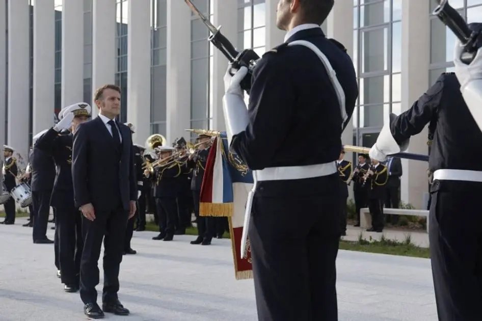 ماكرون: الحروب المقبلة ستبدأ من الفضاء