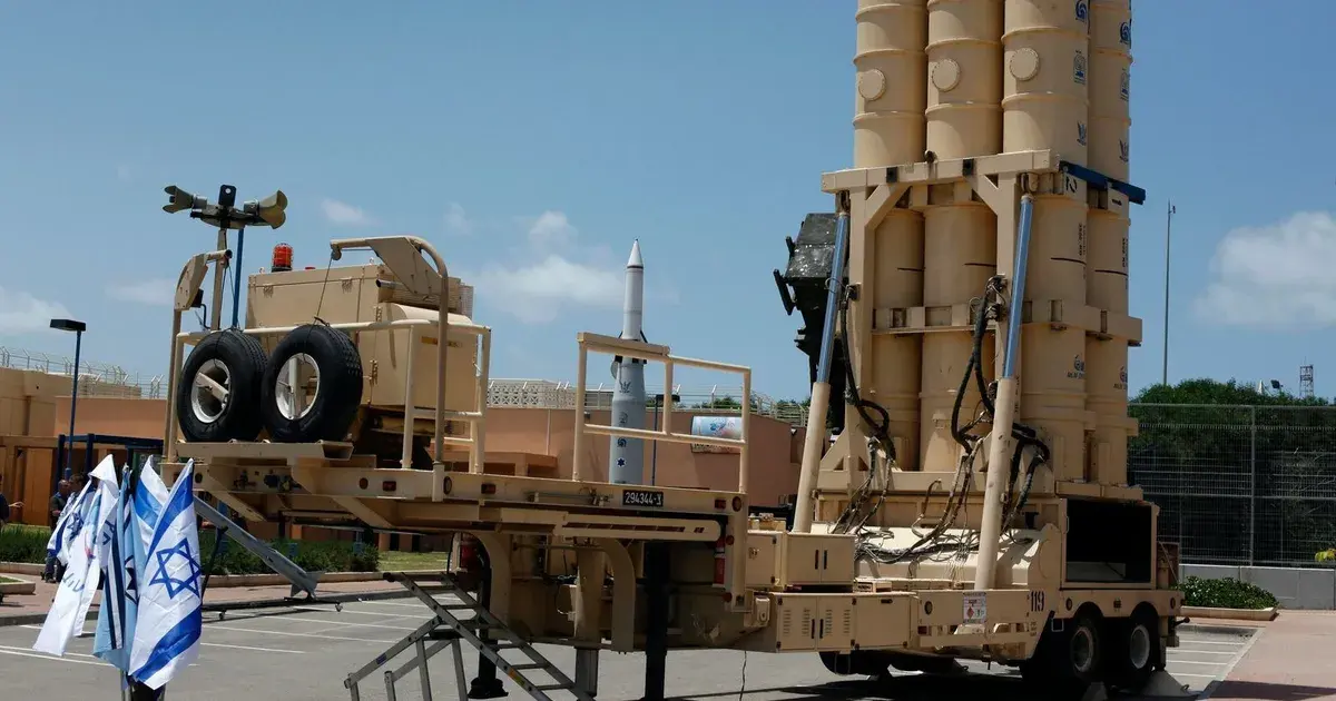 "ردع أخيل".. اليونان تجري مباحثات لشراء أنظمة دفاع جوي ومدفعية من إسرائيل