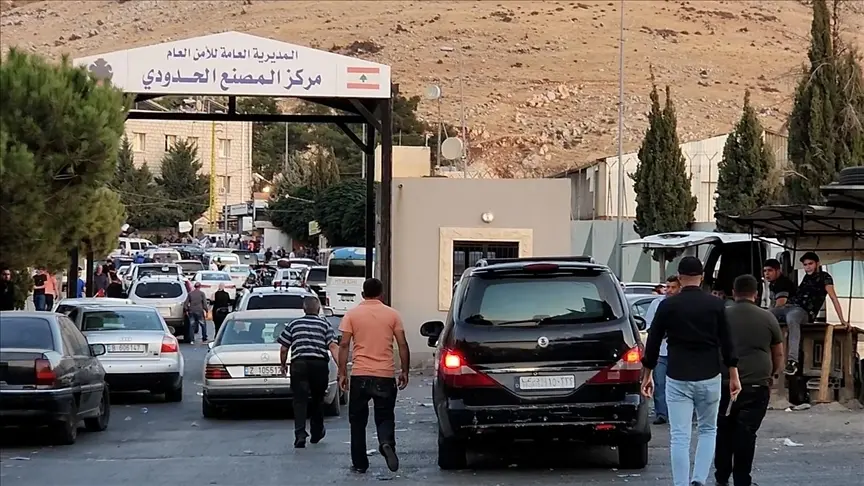 لبنان.. نحو 400 نازح سوري يعودون طوعا إلى بلادهم