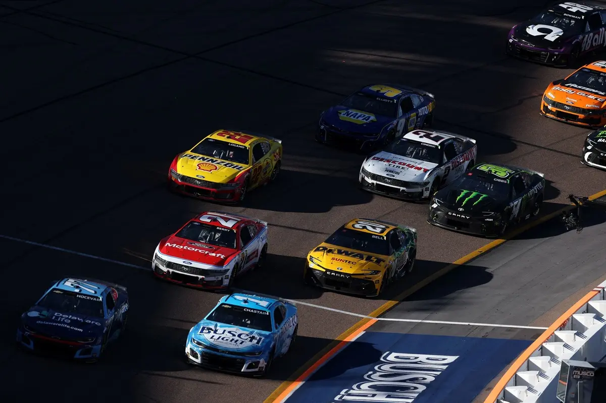 NASCAR sets parameters for new Cup OEMs in rules update
