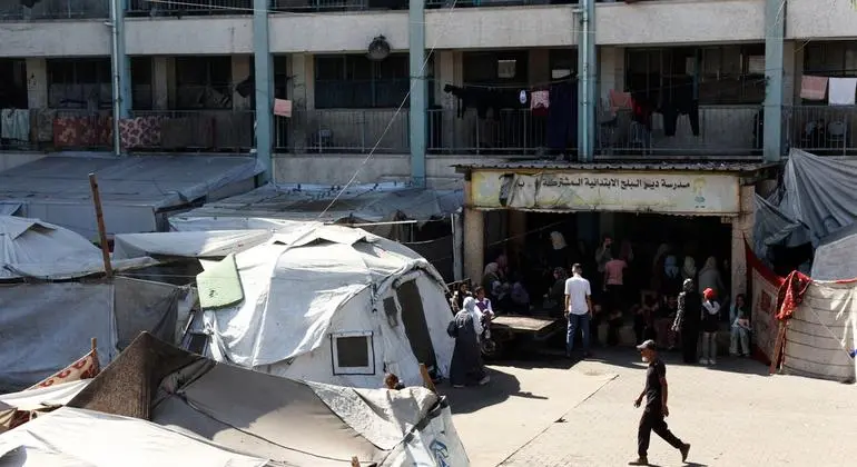 الأونروا: نقص التمويل يهدد الخدمات الأساسية لملايين اللاجئين الفلسطينيين في المنطقة