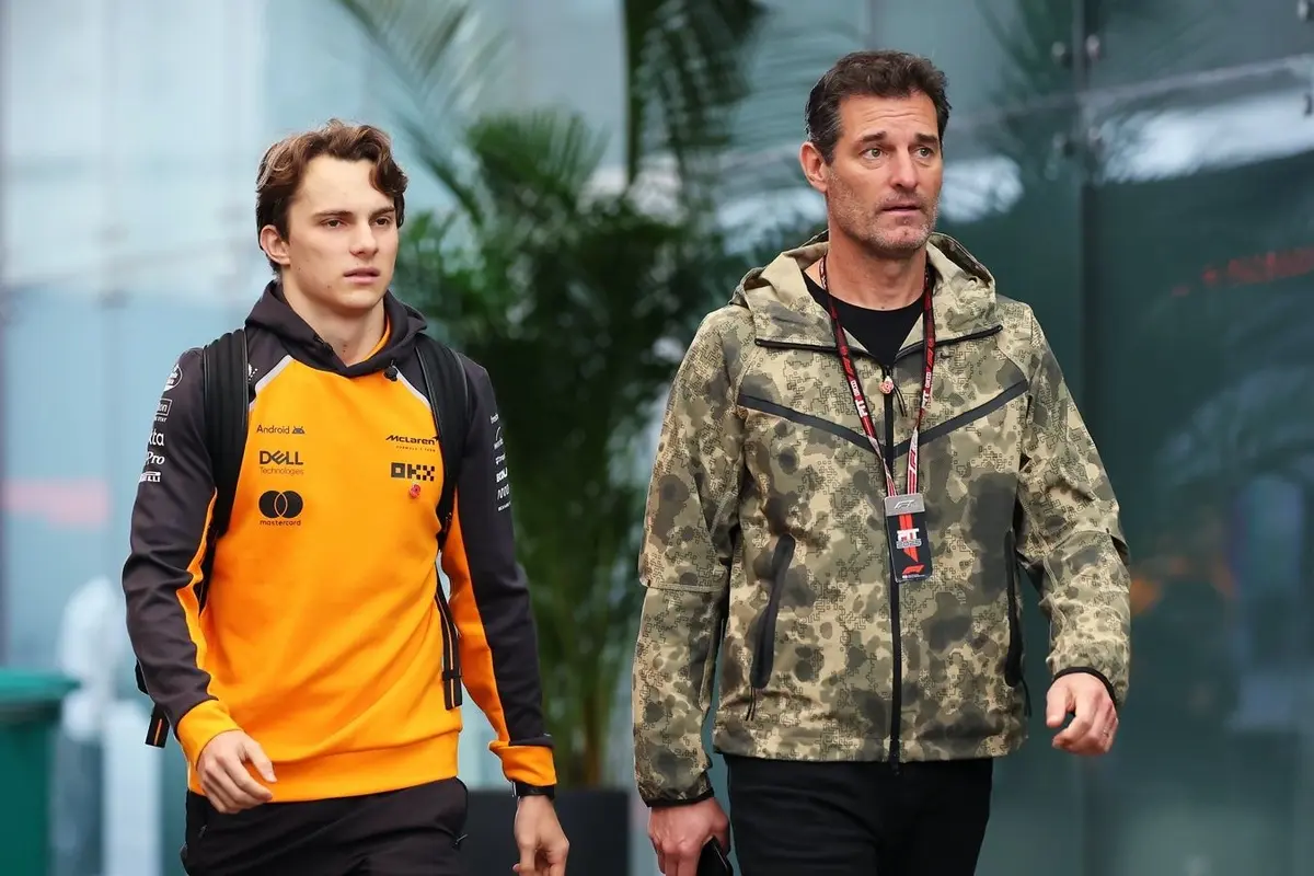 Mark Webber compares Oscar Piastri&rsquo;s F1 title bid to Lewis Hamilton after tough run