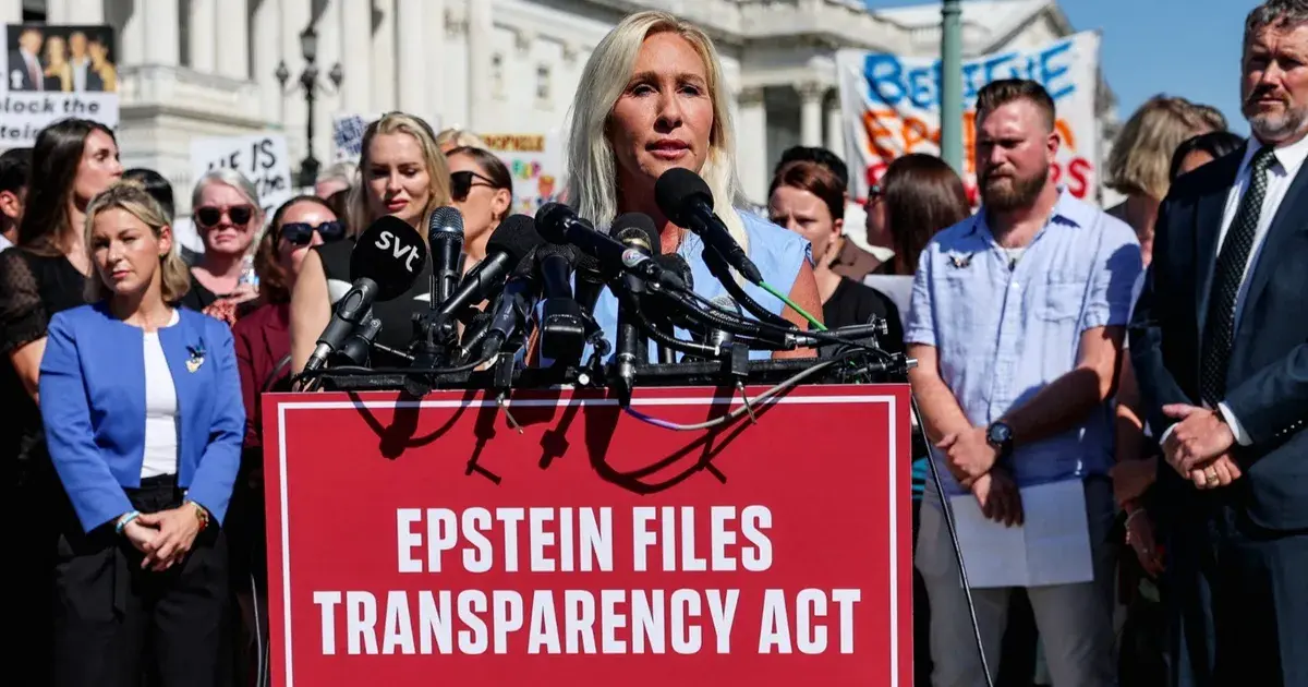 ترمب وتايلور جرين.. صدام جديد يوسع انقسامات "ماجا"