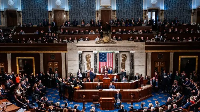 خطوة جديدة للكونجرس الأمريكي.. هل يرفع عقوبات “قيصر” عن سوريا؟