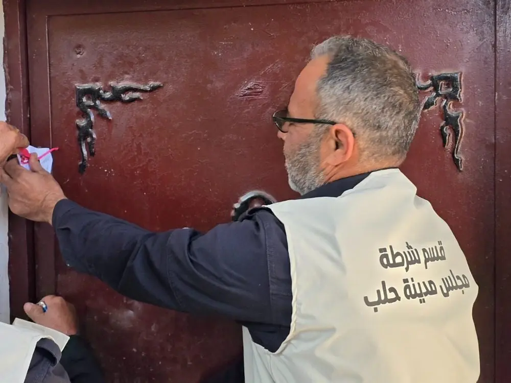 لماذا شنّ مجلس مدينة حلب حملة تشميع لورشات صهر الرصاص جنوبي المدينة؟