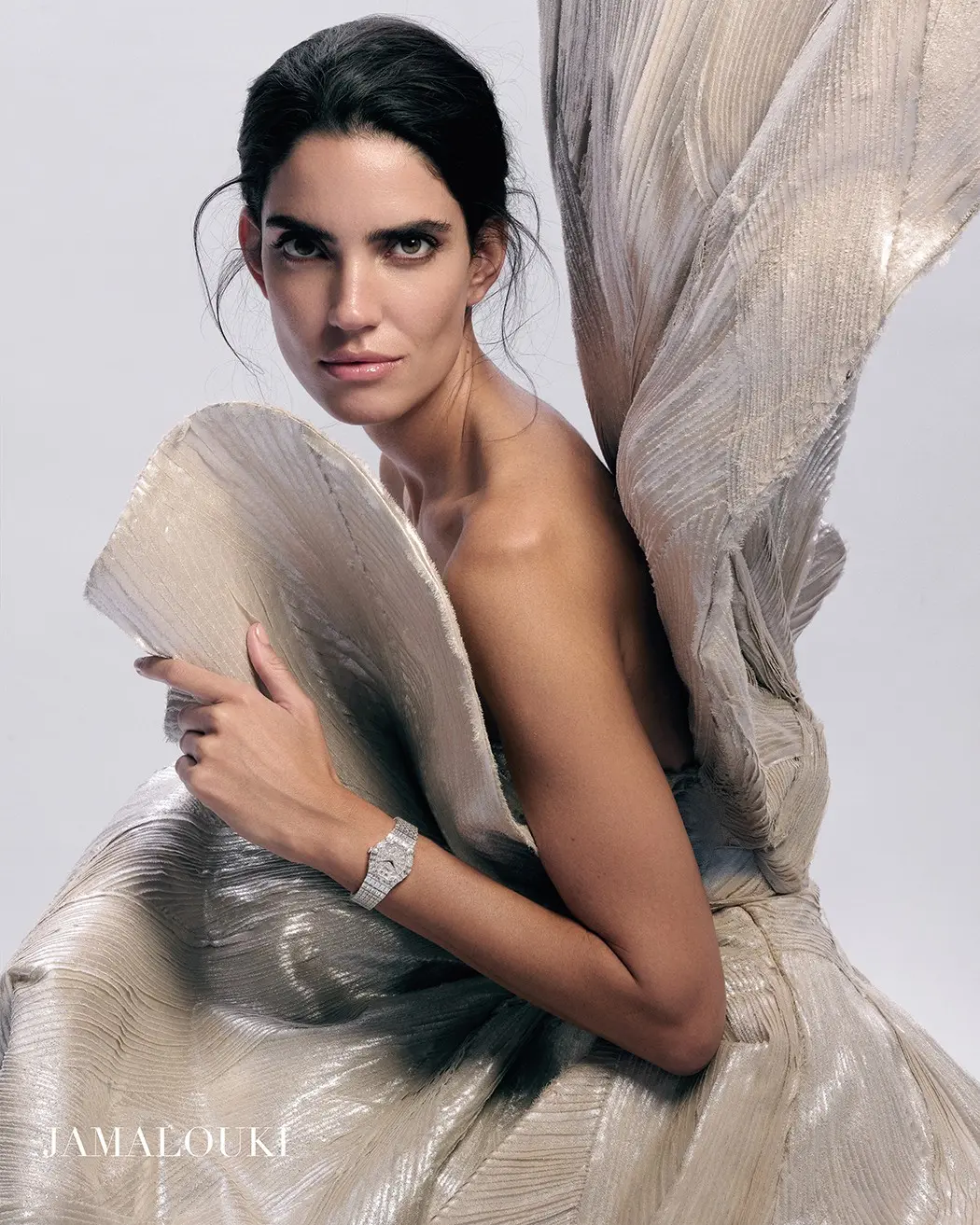 أناقة خالدة في جلسة تصوير خاصة مع PIAGET