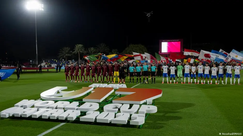 كأس العالم تحت 17 سنة في قطر: فرص للمواهب ومخاطر عليهم!