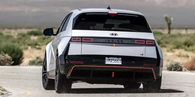 صيانة مكابح هيونداي أيونيك 5 معقدة بشكل مفاجئ مع أنظمة الحماية الإلكترونية