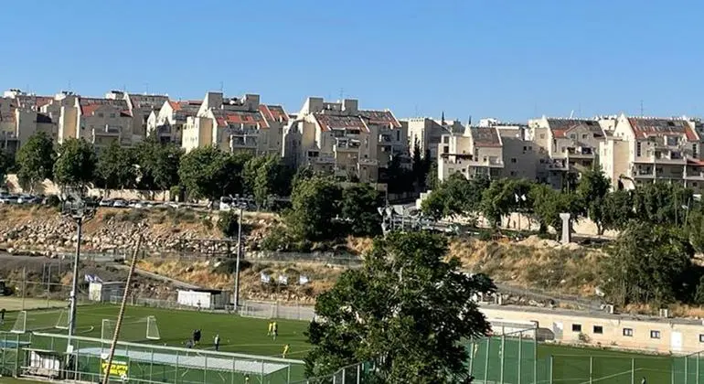 تقرير أممي: النقل الجبري للفلسطينيين قد يصل إلى جرائم الحرب وجريمة ضد الإنسانية