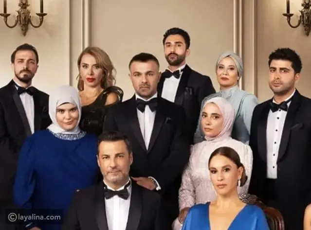 عاصفة انسحابات تضرب شراب التوت”: 4 نجوم يغادرون العمل