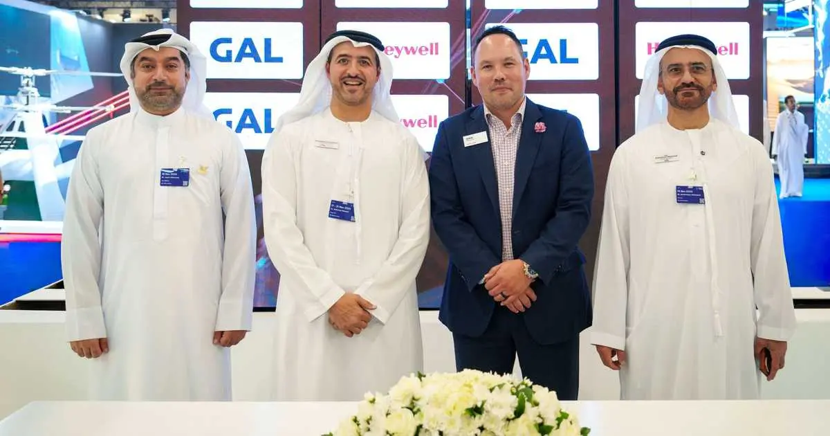 جال وهانيويل توقعان ضمن معرض دبي للطيران شراكة لمدة 3 سنوات