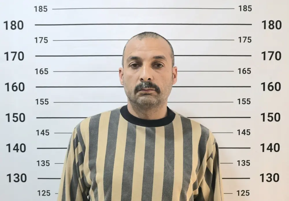 القبض على ملازم سابق بالحرس الجمهوري متورط بانتهاكات ضد المدنيين