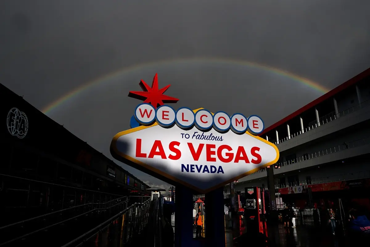 F1 drivers warn of "spicy&rdquo; conditions if rain hits Las Vegas GP practice