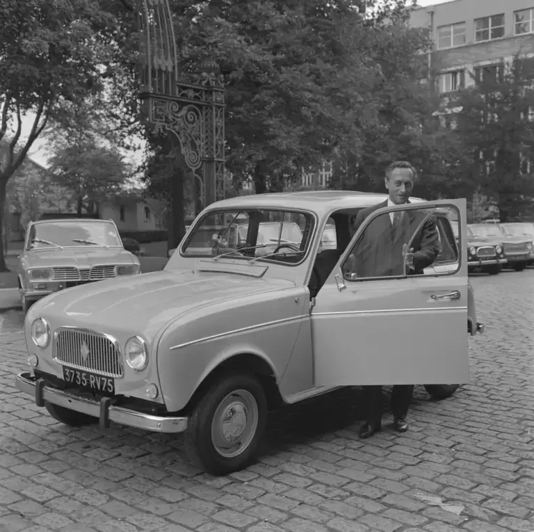 كيف غيرت رينو شكل السيارات؟ من رينو 16 لبطاقة الدخول الذكي