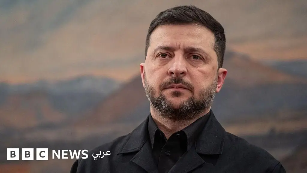 زيلينسكي يجري محادثات مع ترامب بعد أن اقترحت الولايات المتحدة خطة سلام بين روسيا وأوكرانيا