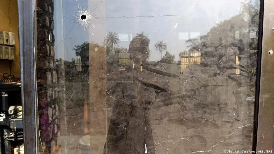 نيجيريا ـ خطف 227 تلميذا ومعلما على الأقل من مدرسة كاثوليكية