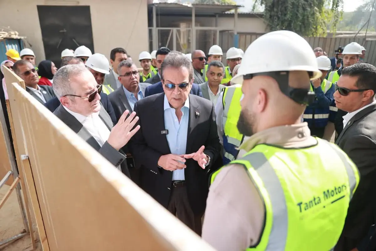 وزير الصحة يتابع أعمال مبنى الطب الرياضي ويوجّه بتسريع الإنشاءات في أرض حميات إمبابة