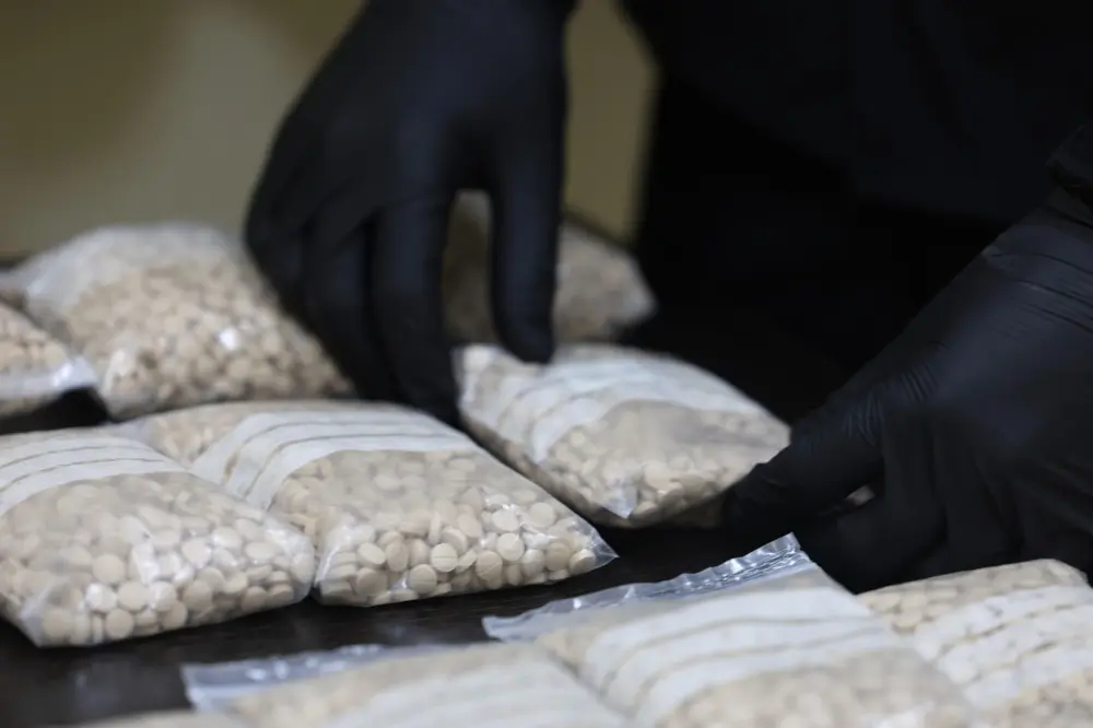 القبض على تاجري مخدرات في ريف دمشق