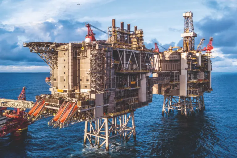 ضريبة أرباح الطاقة في بريطانيا تعرقل المشروعات وتطرد الشركات (تقرير) - الطاقة