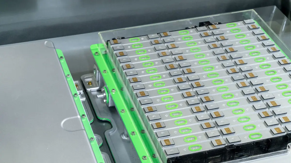 تقنية تحكم حراري في البطاريات.. تخدم السيارات الكهربائية ومراكز البيانات - الطاقة