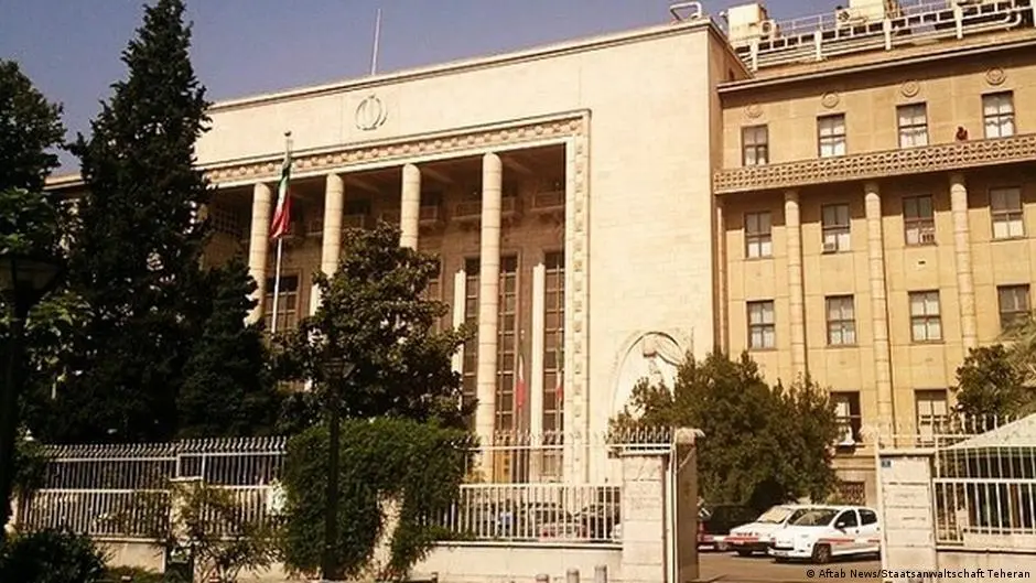 مقتل قاضيين بإيران لهما علاقة بأحكام إعدام ضد معارضين
