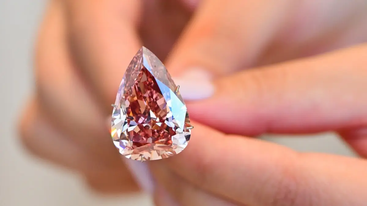 The Desert Rose Will Debut Sotheby’s Collector’s Week In Abu Dhabi