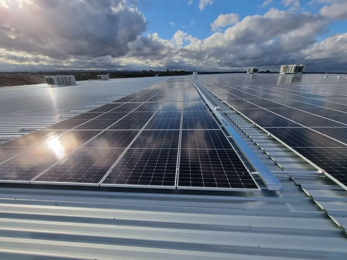 كشف تفاصيل الخلايا الشمسية من السيليكون الأكثر كفاءةً في العالم - الطاقة