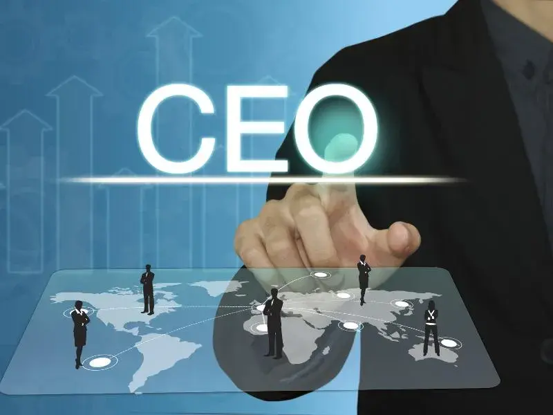 زيادة تغيير الرؤساء التنفيذيين.. التوجه الأبرز للشركات خلال عام 2025